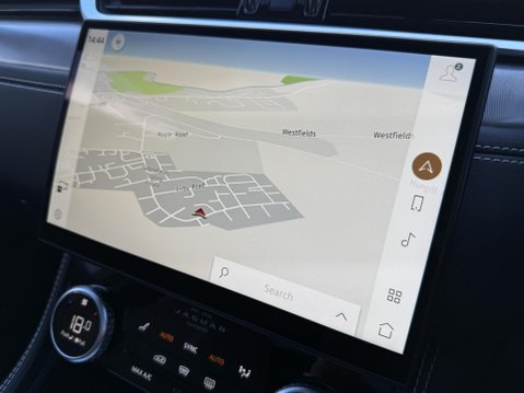 Jaguar F-Pace 2.0 D200 MHEV R-Dynamic SE Black SUV 5dr Diesel Auto AWD Euro 6 (s/s) (204 44