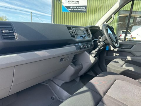 Volkswagen Crafter CR35 TDI C/C L STARTLINE LUTON 14