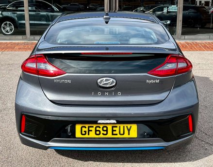 Hyundai IONIQ 1.6 IONIQ Premium SE FHEV Semi-Auto 5dr 6