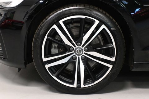 Volvo V60 2.0 V60 R-Design T6 Recharge AWD Auto 4WD 5dr 17