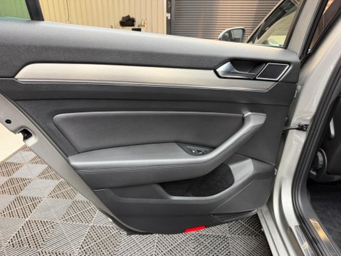 Volkswagen Passat 2.0 TDI BlueMotion Tech GT Euro 6 (s/s) 5dr 48
