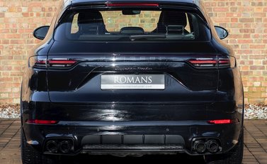 Porsche Cayenne Turbo 5