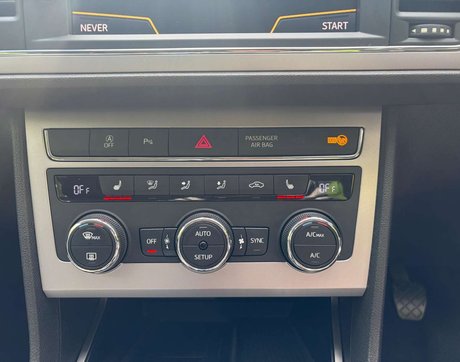 SEAT Leon 1.4 Leon Technology Xcellence TSi 5dr 17
