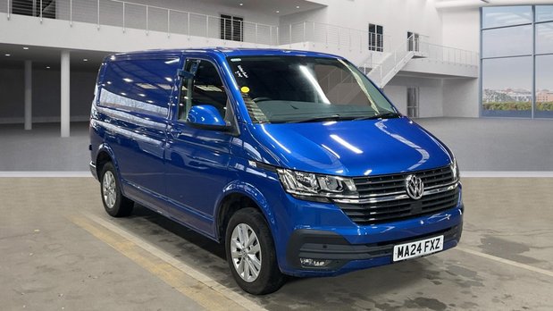 Volkswagen Transporter AUTO SWB L1H1 Low Roof Highline T28 Air 44
