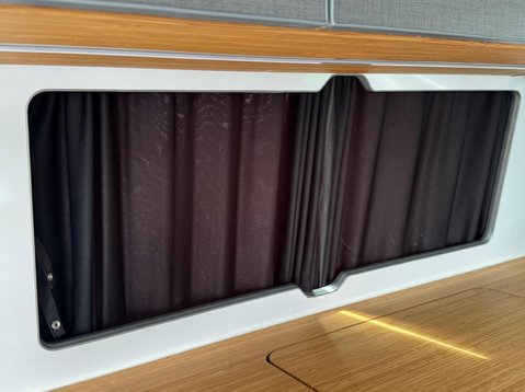 Volkswagen Transporter T28 TDI P/V HIGHLINE 36