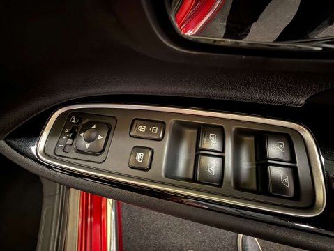 Mitsubishi Outlander 2.4 Outlander Exceed PHEV CVT 4WD 5dr 14