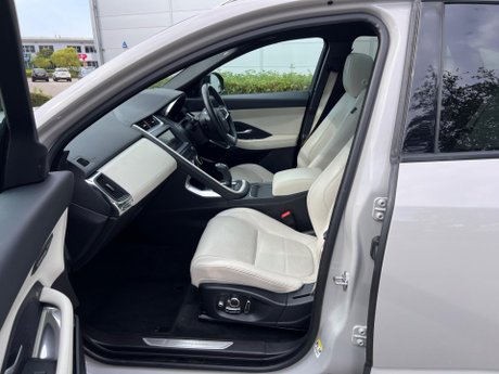 Jaguar E-Pace 2.0 D180 R-Dynamic HSE Auto AWD Euro 6 (s/s) 5dr 38