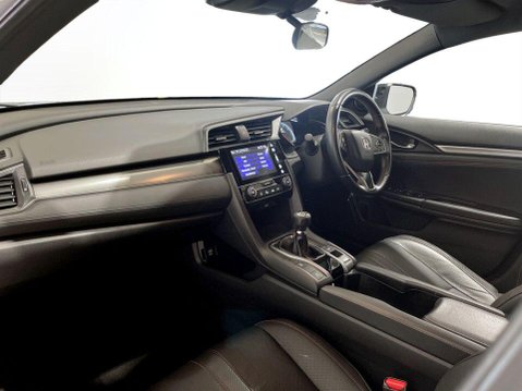 Honda Civic 1.0 VTEC Turbo Sport Line Hatchback 5dr Petrol Manual Euro 6 (s/s) (126 ps) 15