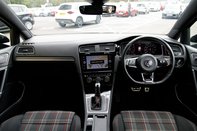 Volkswagen Golf GTI PERFORMANCE TSI DSG 3
