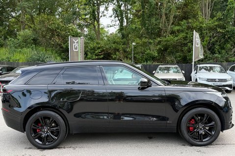Land Rover Range Rover Velar R-DYNAMIC HSE - ALL BLACK - SLIDING PAN ROOF -2 OWNERS - SERVICE HISTORY 6