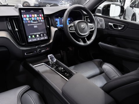 Volvo XC60 B5 ULTRA BLACK EDITION AWD 40