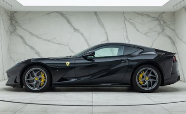 Ferrari 812 Superfast 2