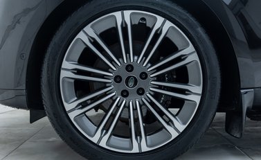 Land Rover Range Rover D350 AUTOBIOGRAPHY LWB 31