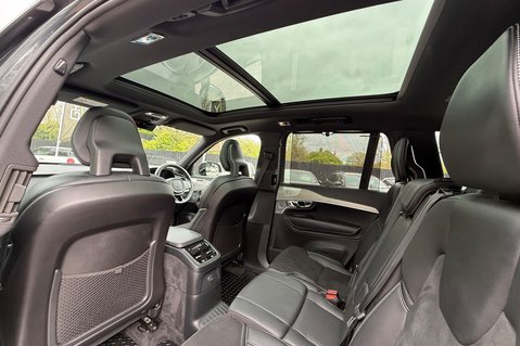 Volvo XC90 RECHARGE T8 R-DESIGN PRO AWD -B&W -POWER TOWBAR -PAN ROOF -LOUNGE PACK 29