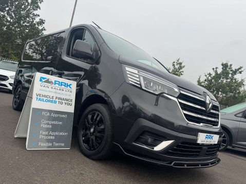 Renault Trafic 2.0 dCi Blue LL30 Sport Panel Van 5dr Diesel Manual L2 H1 Euro 6 (s/s) (130 14