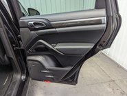 Porsche Cayenne 4.8 Cayenne V8 T Tiptronic S 4WD 5dr 59