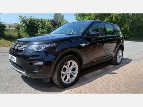 Land Rover Discovery Sport 2.0 Discovery Sport HSE TD4 Auto 4WD 5dr 3