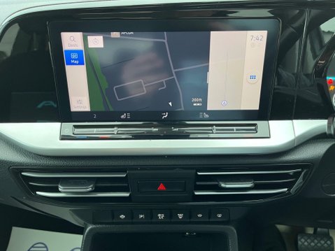 Ford Grand Tourneo Connect 2.0 EcoBlue Active DCT Euro 6 (s/s) 5dr 10