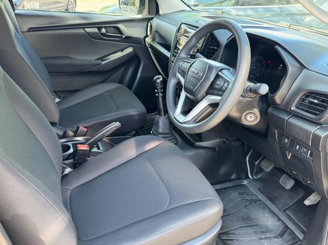Isuzu D-Max UTILITY SCB 19