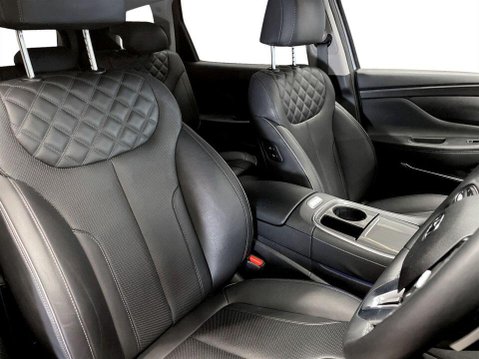 Hyundai SANTA FE 1.6 T-GDi 13.8kWh Premium SUV 5dr Petrol Plug-in Hybrid Auto 4WD Euro 6 (s/ 11