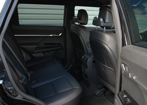 KGM Torres K40 HEV 26