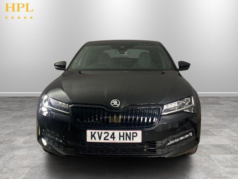 Skoda Superb 1.5 TSI ACT SportLine Plus Hatchback 5dr Petrol DSG Euro 6 (s/s) (150 ps) C 4