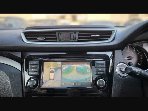 Nissan Qashqai DIG-T N-CONNECTA 5