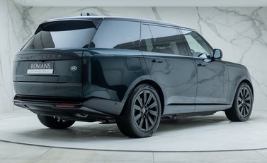 Land Rover Range Rover P440e AUTOBIOGRAPHY LWB 6