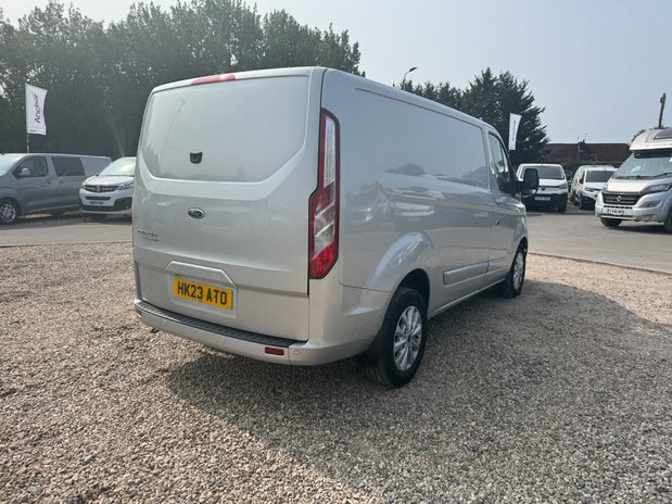 Ford Transit Custom SWB L1H1 Low Roof Limited 280 Air Con Alloys Sensors EURO 6 6