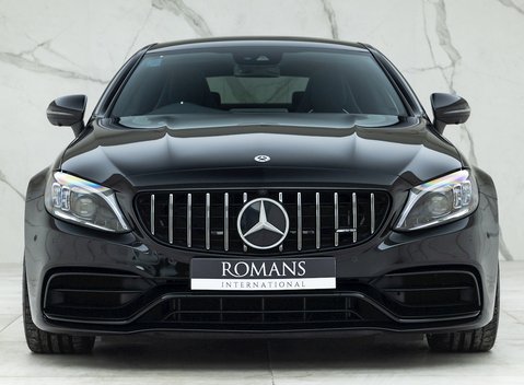 Mercedes-Benz C Class C63 S Night Edition 4