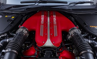 Ferrari 812 Competizione 59