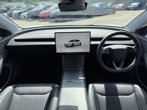 Tesla Model 3 Saloon 4dr Electric Auto RWD (208 ps) 31