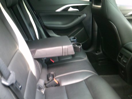 Infiniti Q30 SPORT TECH only 32,000 MILES FROM NEW 13