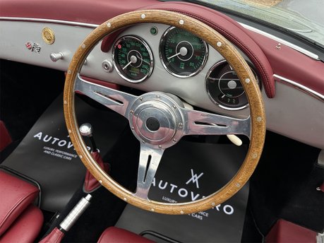 Martin and Walker Speedster 2.0L 55