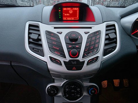 Ford Fiesta 1.4 Zetec 3dr 8