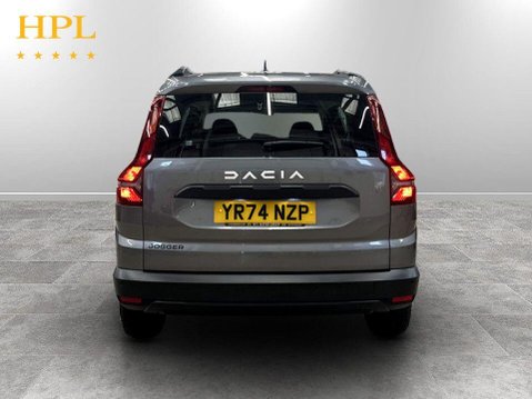 Dacia Jogger 1.0 TCe Essential MPV 5dr Petrol Manual Euro 6 (s/s) (110 ps) 6