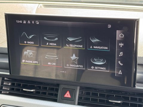 Audi A4 2.0 TDI 35 Technik S Tronic Euro 6 (s/s) 5dr 19