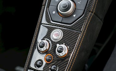 McLaren 650S Coupe 17