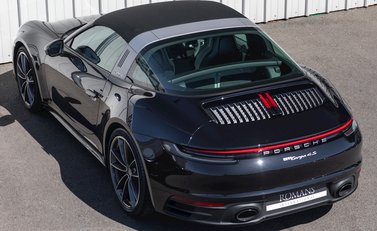 Porsche 911 (992) Targa 4S 10