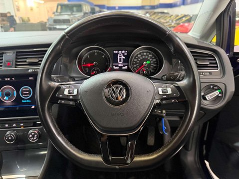 Volkswagen Golf 1.6 TDI SE Nav Hatchback 5dr Diesel DSG Euro 6 (s/s) (115 ps) 24