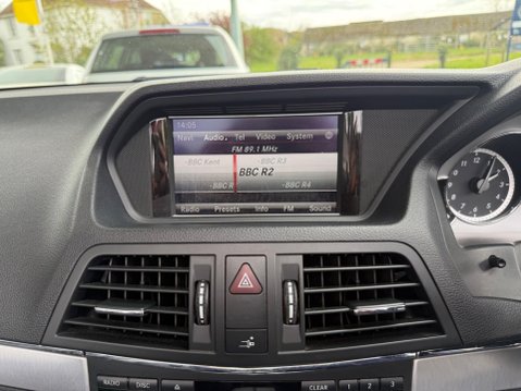 Mercedes-Benz E Class 2.1 E250 CDI BlueEfficiency Sport Cabriolet G-Tronic+ Euro 5 (s/s) 2dr 26