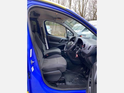 Peugeot Partner 1.6 BlueHDi 744 S Combi Van 6dr Diesel Manual L2 (113 g/km, 97.64 bhp) 35