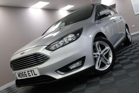 Ford Focus TITANIUM 32