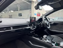 Audi A4 2.0 TFSI 35 Black Edition Saloon 4dr Petrol S Tronic Euro 6 (s/s) (150 ps) 17