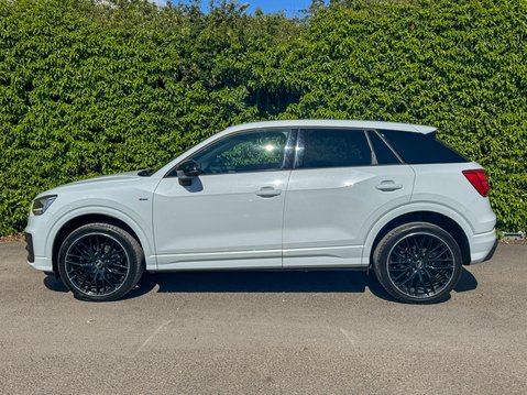 Audi Q2 1.5 TFSI CoD 35 Black Edition SUV 5dr Petrol S Tronic Euro 6 (s/s) (150 ps) 6