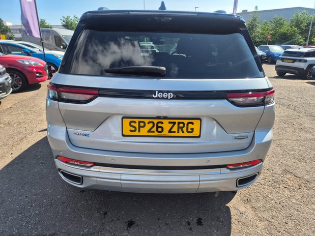 Jeep Grand Cherokee SUMMIT RESERVE 6