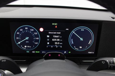 Hyundai KONA 5dr 1.6h-GDi Ultimate Petrol Hybrid DCT Automatic 29