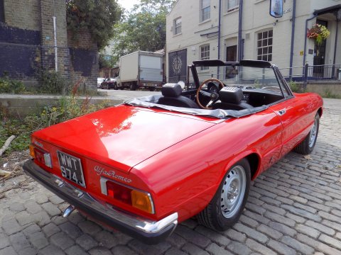 Alfa Romeo Spider 2000 Spider Veloce - LHD 42