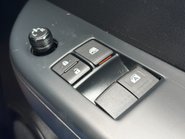 Toyota Hilux Active ECB 4WD D-4D Pickup 32