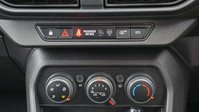 Dacia Sandero 1.0 TCe Expression Hatchback 5dr Petrol CVT Euro 6 (s/s) (90 ps) 26